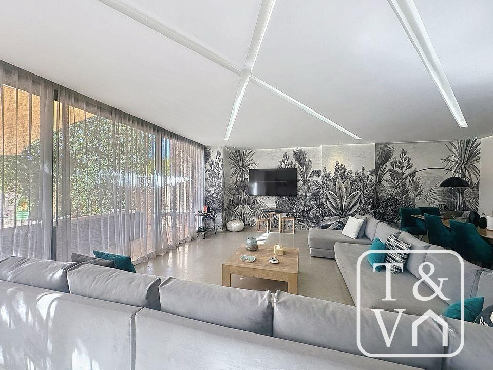 Appartement de standing 130 m² à vendre – Hivernage Marrakech | 2 suites parentales, domotique, prestige