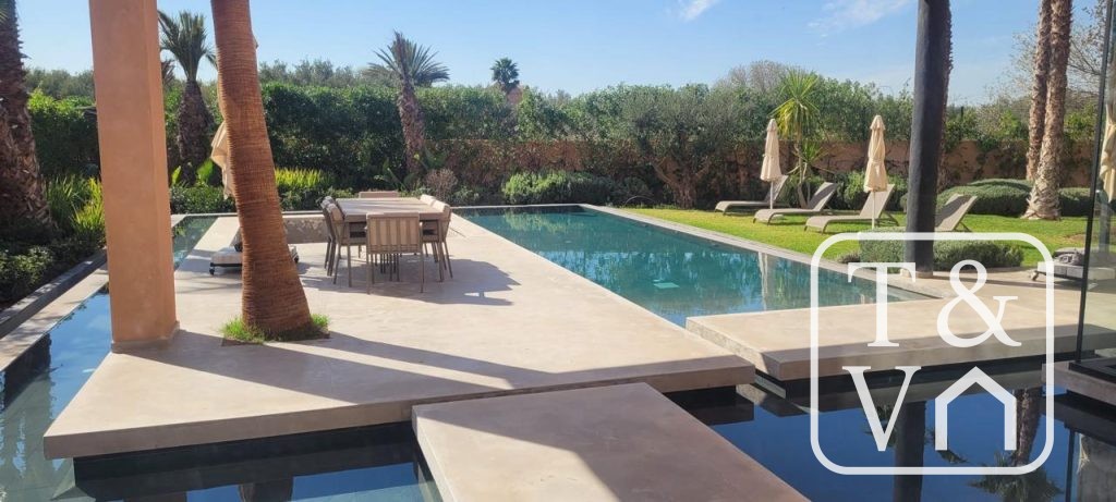 Villa Contemporaine d’Exception avec Vue Panoramique sur l’Atlas – Route d’Amizmiz Km 5 – Marrakech