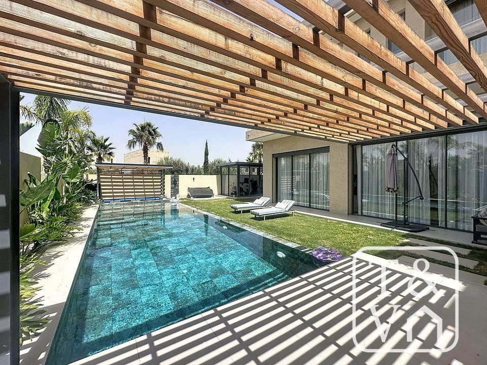 Villa à vendre Marrakech – Akenza Golf Route de l&rsquo;Ourika – 4 Suites – Piscine Chauffée